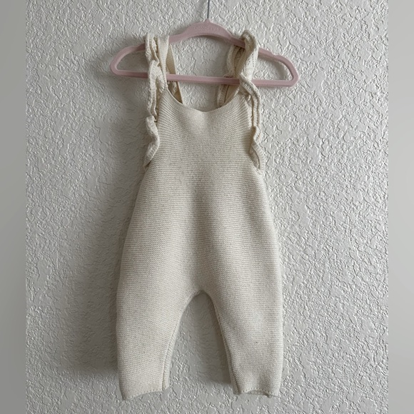 Tullabee Ruffle Knit Overalls - Picture 3 of 7